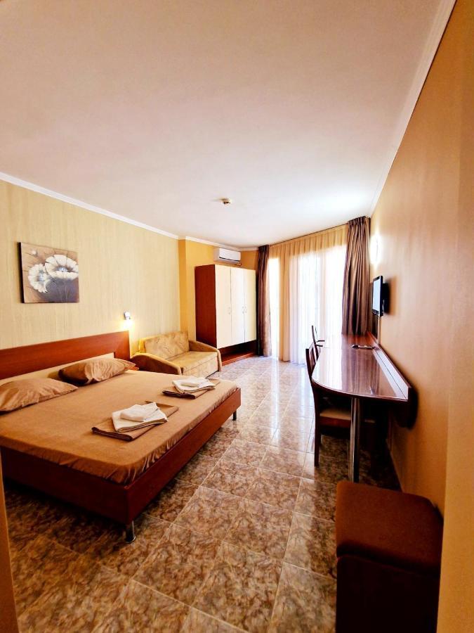 Къща За Гости Карел Nesebar Exteriör bild