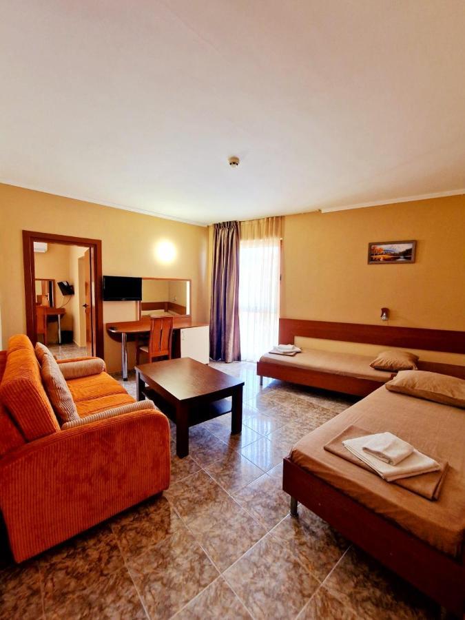 Къща За Гости Карел Nesebar Exteriör bild