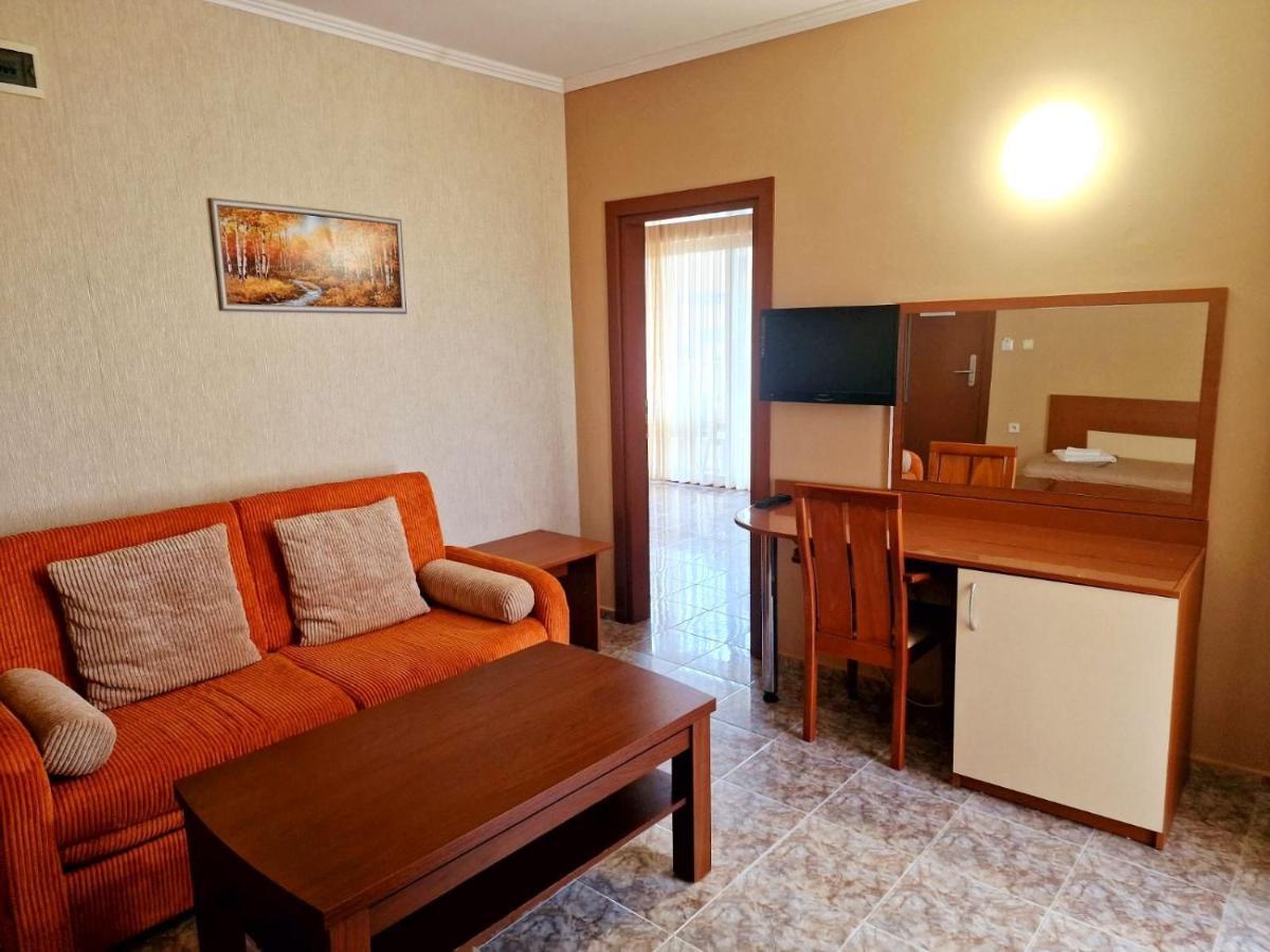 Къща За Гости Карел Nesebar Exteriör bild