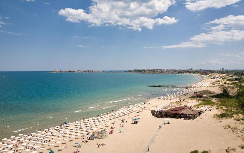 Къща За Гости Карел Nesebar Exteriör bild