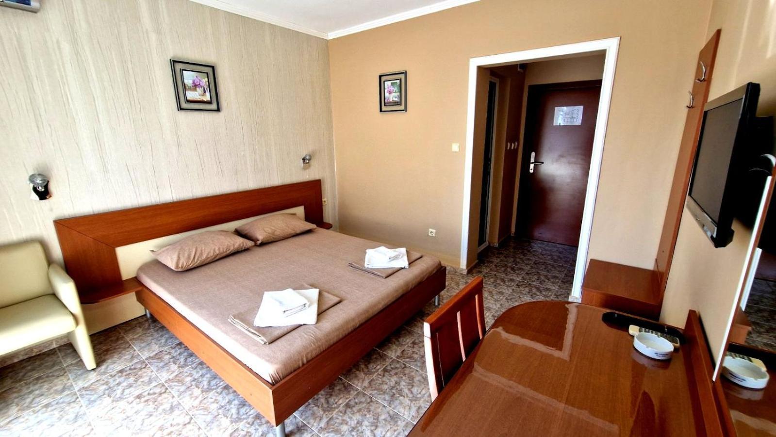 Къща За Гости Карел Nesebar Exteriör bild