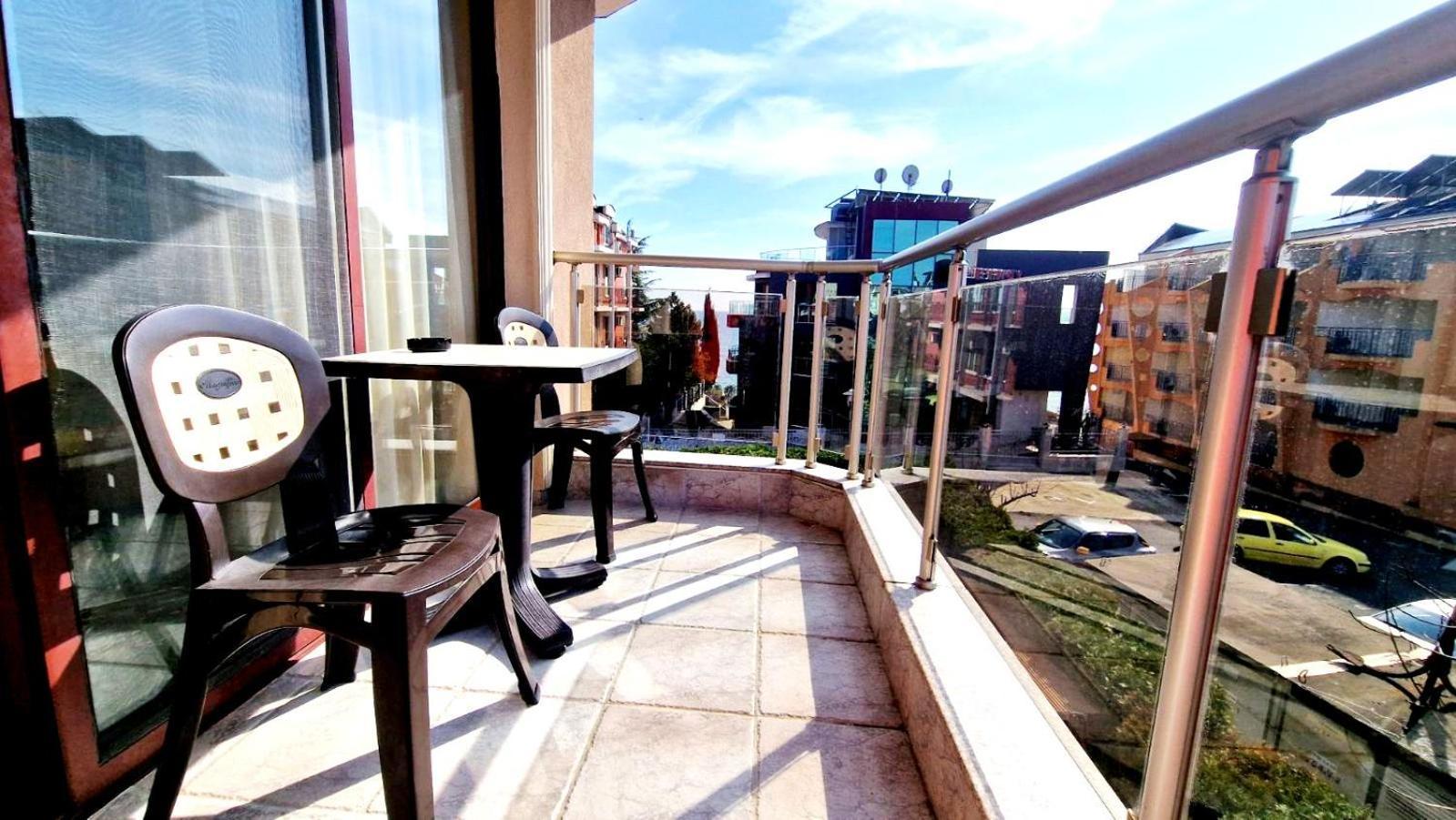 Къща За Гости Карел Nesebar Exteriör bild